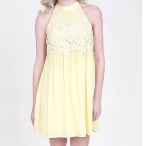 Taylor & Sage Yellow Floral Dress. Size XS.